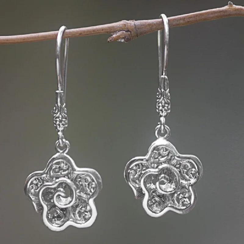 Handmade Sterling Silver 'Bold Frangipani' Earrings (Indonesia) - 5mm W * 41mm L