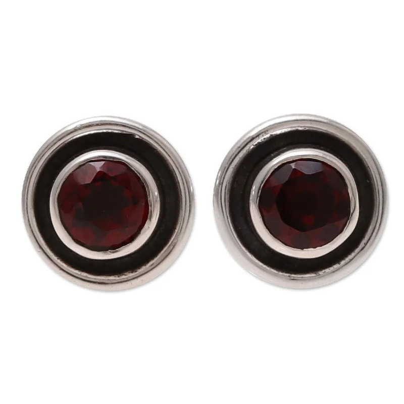 NOVICA Framed Sparkle, Garnet stud earrings - 0.4*0.4