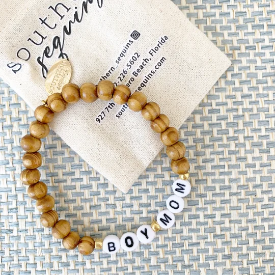 Wooden Beaded “Boy Mom” or “Girl Mom” Name Bracelet