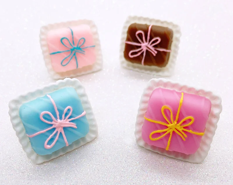 Instant Shipping! Petit Four Ring (4 Colors)