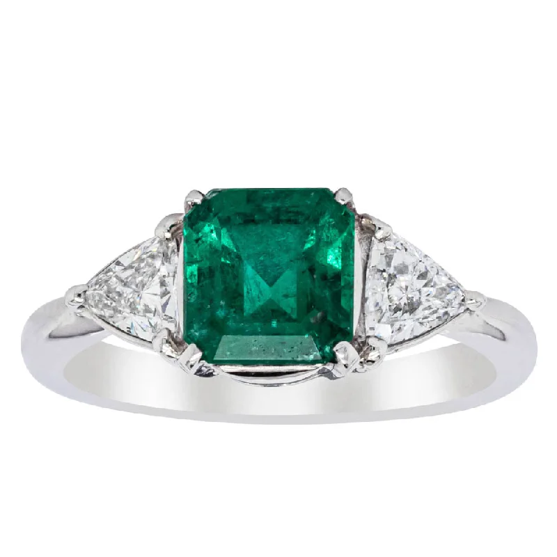 Deja Vu Platinum 1.30ct Emerald & Diamond Ring