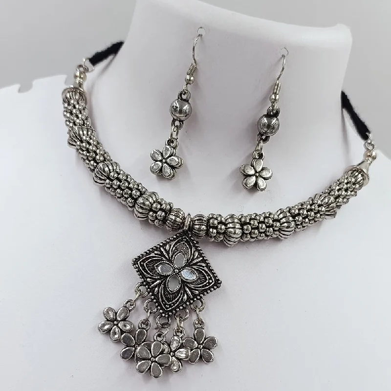 Kavita Art Oxidised Plated Mirror Choker Necklace Set